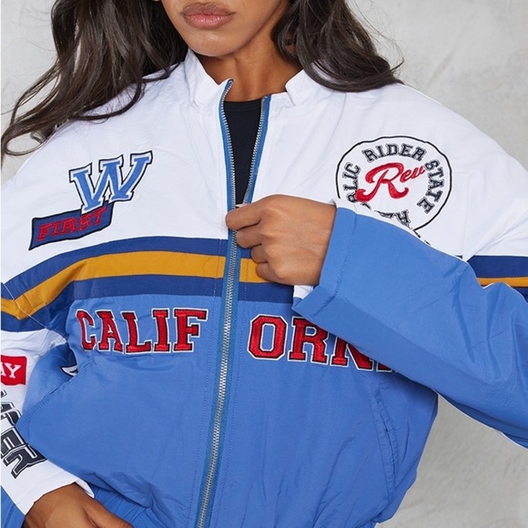 PrettyLittleThing Blue Oversized Slogan Zipped Racer Bomber Jacket - Picture 2 of 6